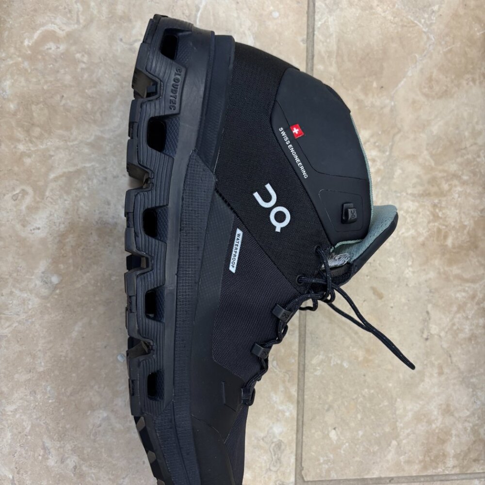 NWOT On Cloudtrax Waterproof Shoes - Picture 7 of 10